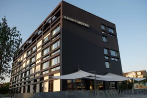 Automatische Sonnensegel Aparthotel Rotkreuz ZG