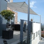 wegrollbares Sonnensegel wasserdicht schützt vor Sonne und Regen - hier Projekt in Langnau