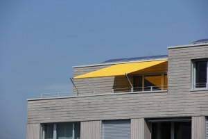 Flexibler Sonnenschutz: Sonnensegel Terrasse in Einsiedeln