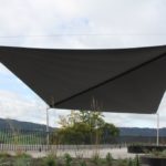 Schattensegel auf der Terrasse bringt neue Nutzungsmöglichkeiten