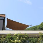 Automatisch aufrollbares Sonnensegel