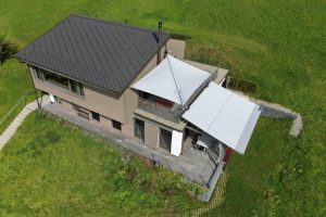Elektrisch rollbare Sonnensegel