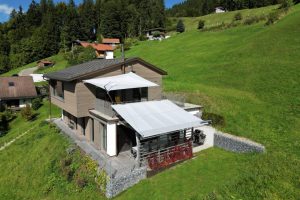 Terrassen- und Pergolabeschattung