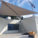 Segeltuch wird montiert
